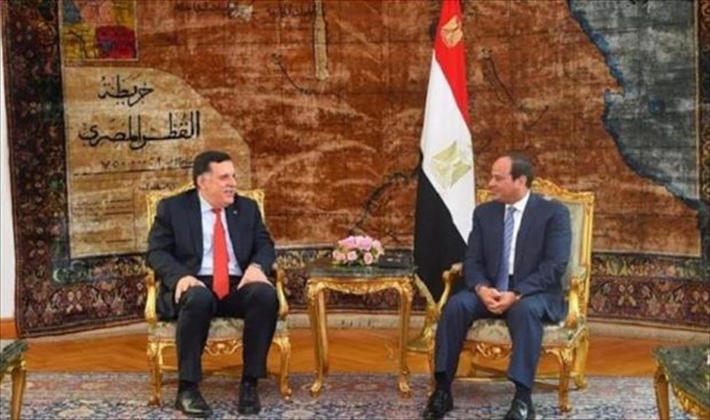 السراج يغادر القاهرة بعد لقائه السيسي ورئيس الأركان