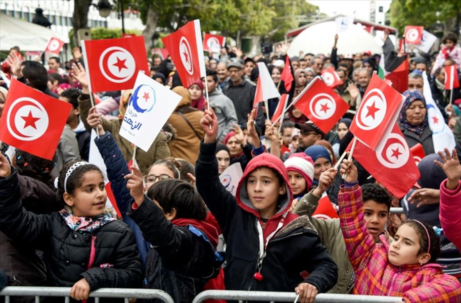 تونس تحيي الذكرى السادسة للثورة وسط تظاهرة تطالب بتحقيق أهدافها