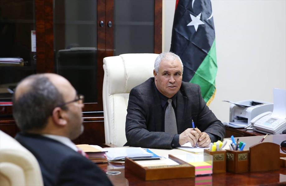 وزير الدولة المفوض يناقش تطبيق اتفاق عودة أهالي تاورغاء