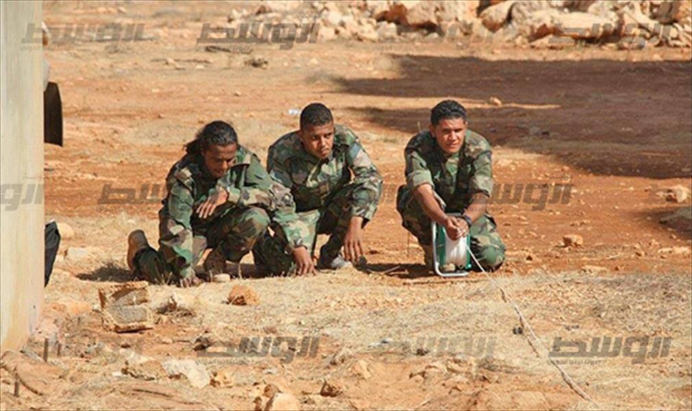 نقل المجندين الجدد بالقوات الخاصة للتدريب بمركز تابع لرئاسة الأركان العامة للجيش