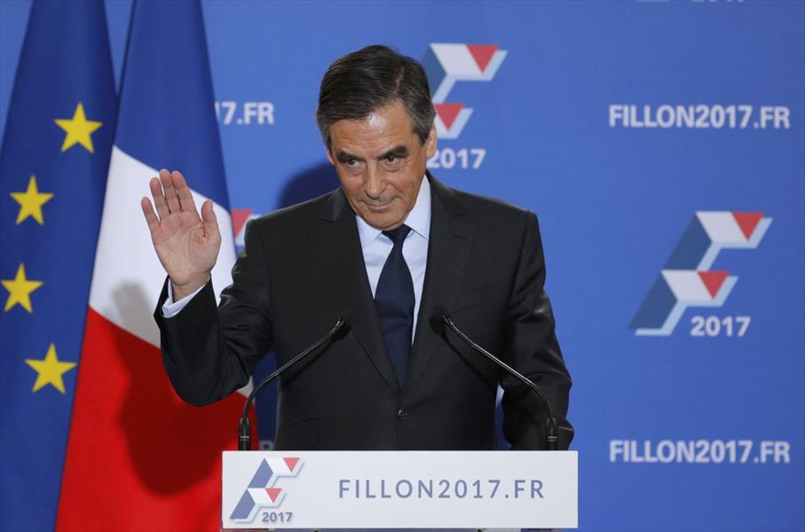 فيون يحذرمن تشويه سمعة المرشحين الرئيسيين لصالح اليمين المتطرف بفرنسا