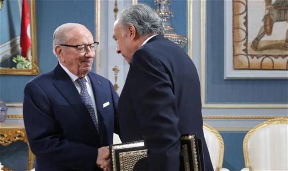 السبسي يلتقي الأمين العام السابق لاتحاد المغرب العربي
