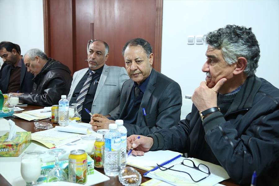 البرعصي يجتمع بمديري فروع ديوان المحاسبة في البيضاء‎