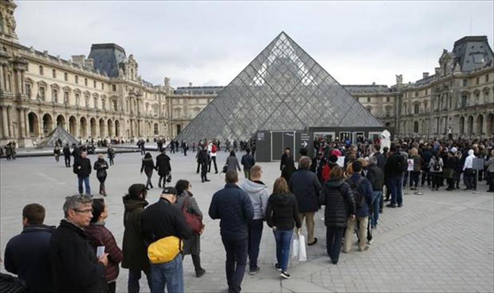 مسؤول فرنسي: منفذ الهجوم على متحف «اللوفر» مصري