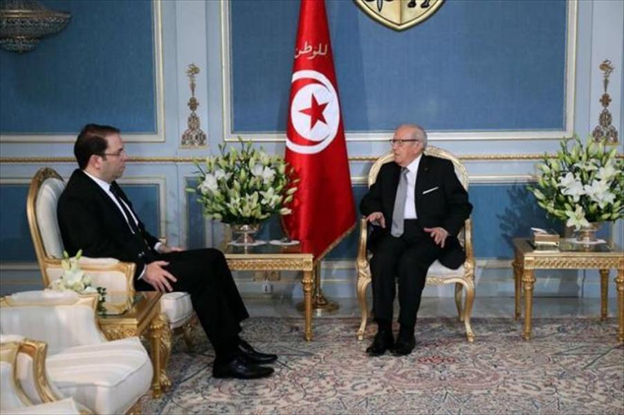 السبسي والشاهد يناقشان الملفين الأمني والاقتصادي بتونس