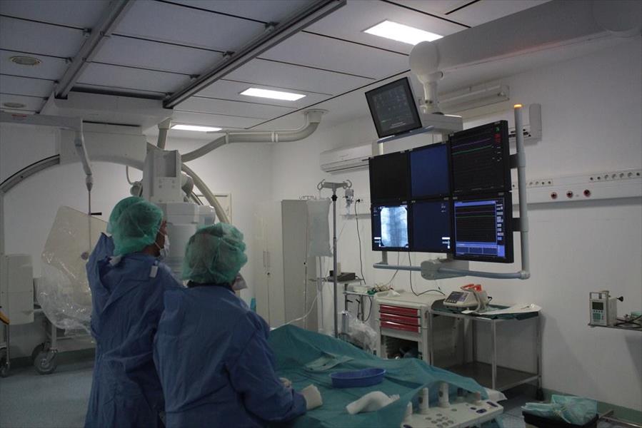 إجراء عمليتي قسطرة قلبية بمركز طبرق الطبي بعد عام من التوقف