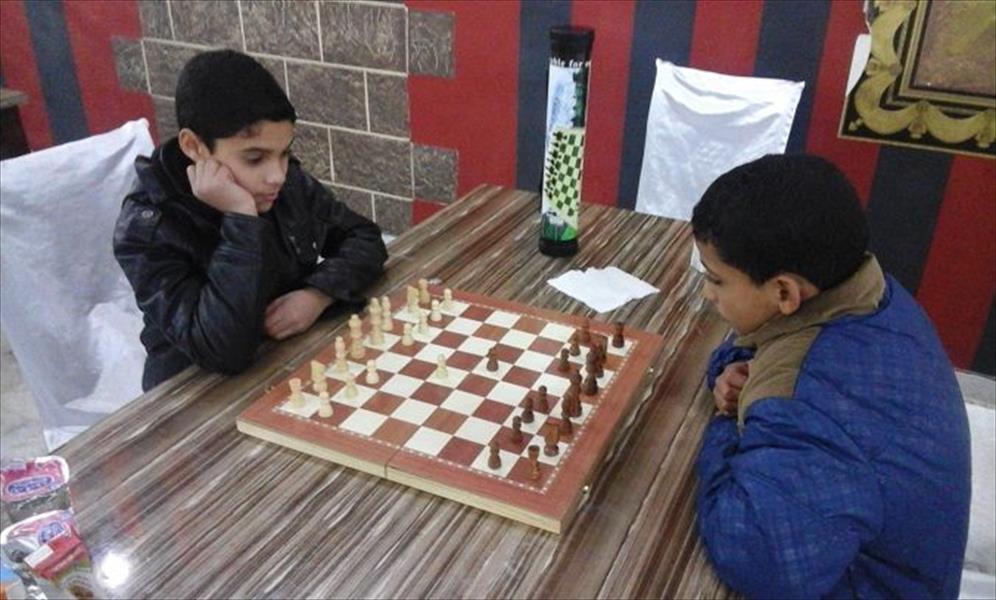 بالصور: «النشاط المدرسي» يختتم بطولة كرة الطاولة والشطرنج على مستوى درنة وبلديات الجبل الأخضر