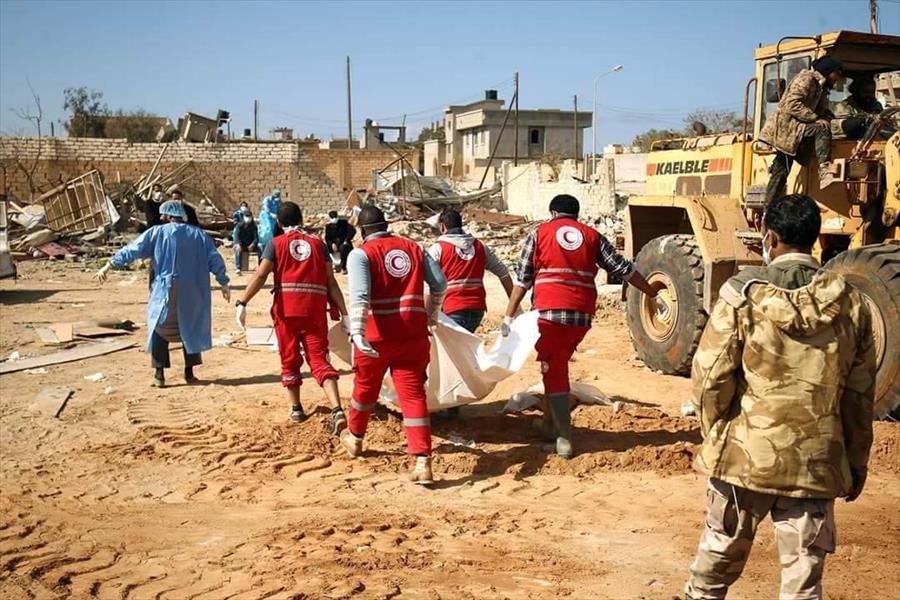 «أسوشيتد برس»:العثور على 36 جثة لعناصر «داعش» وجنود من الجيش الليبي في بنغازي