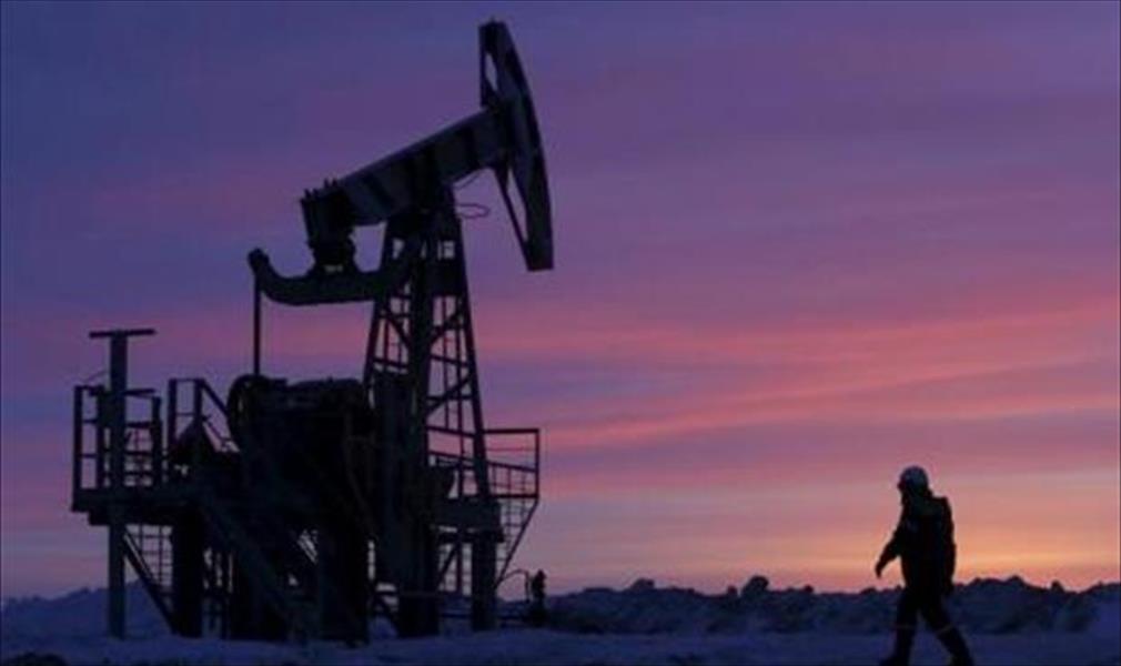 ارتفاع أسعار النفط «وسط تراجع الدولار»