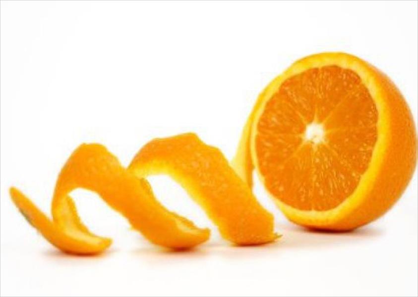 قشر البرتقال لتفتيح البشرة