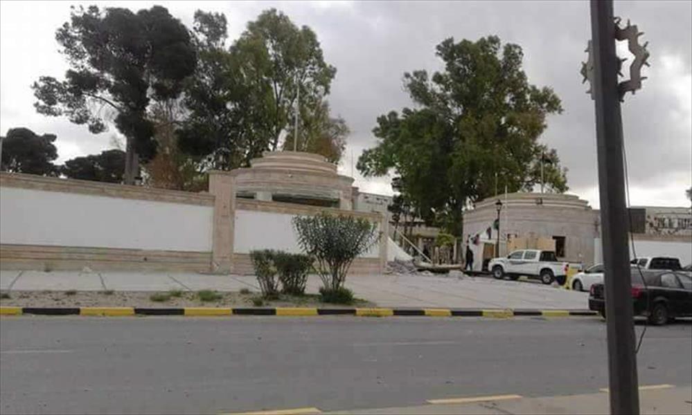 سيطرة كتيبة «ثوار طرابلس والأمن المركزي» على فندق ريكسوس والقصور في طرابلس