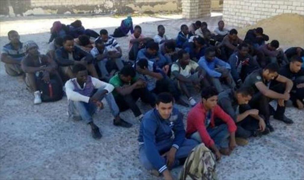 مصر: ضبط 398 مهاجرًا غير شرعي وتدمير 6 أنفاق بسيناء