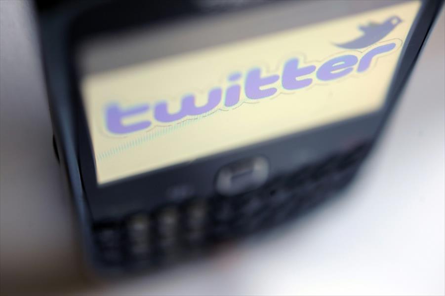 توقيف أميركي تسبب بأزمة صرع لصحفي من خلال «تويتر»