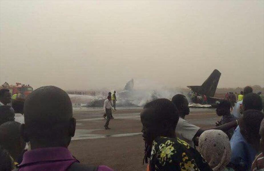 بالصور: تحطم طائرة ركاب في جنوب السودان نتيجة الطقس السيئ