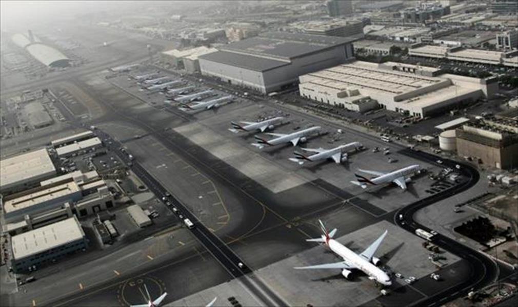 مطار دبي يبدأ تطبيق قرار أميركا