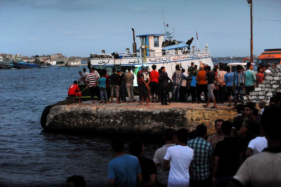 محكمة مصرية تقضي بسجن 56 متهمًا في قضية غرق مركب مهاجرين