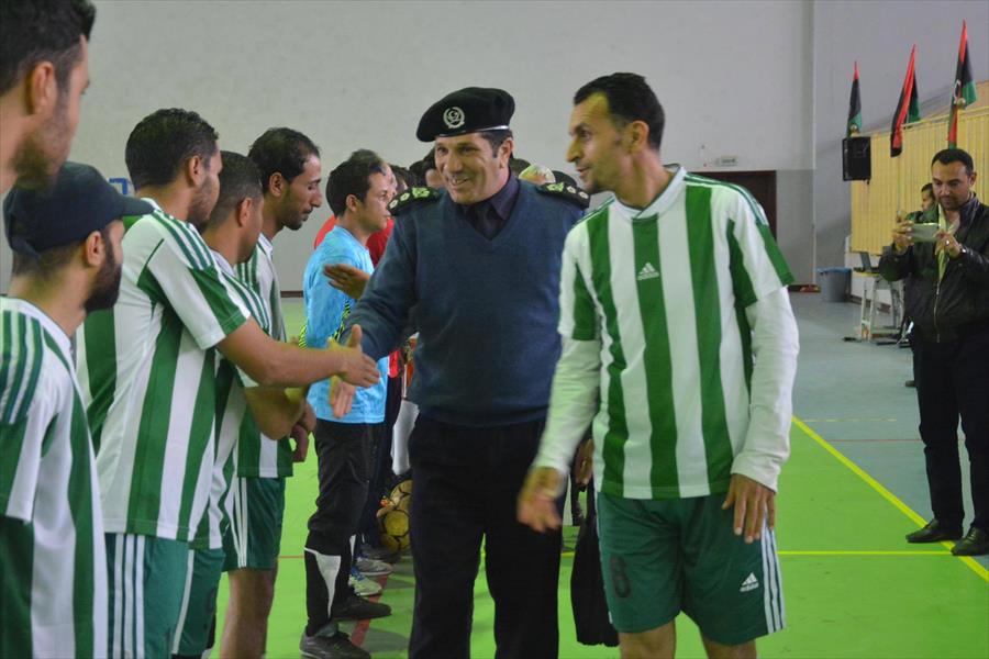 بالصور: انطلاق بطولة كرة القدم لمديريات الأمن في غريان
