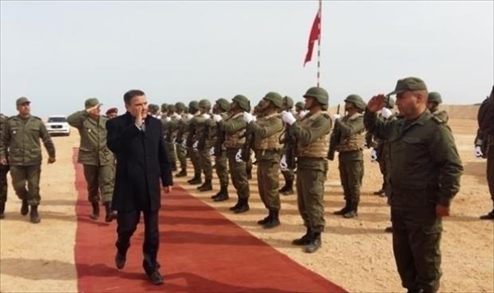 تونس وأميركا تبحثان سبل التعاون العسكري بين البلدين