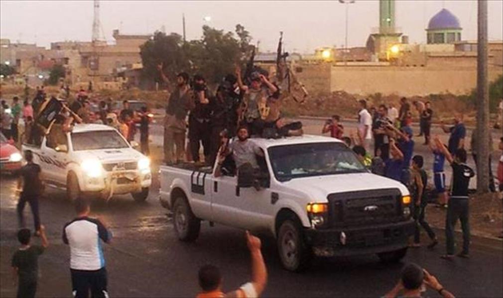 «داعش» يعلق جثث الفارين من الموصل على أعمدة الكهرباء بعد تصفيتهم