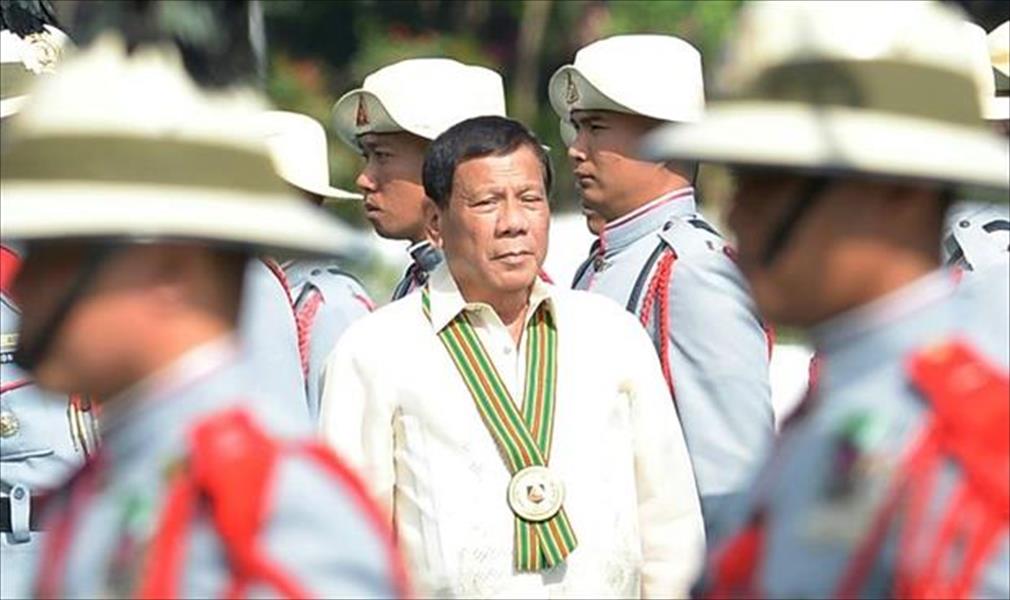 الرئيس الفليبيني يبدأ زيارة خليجية لبحث ملف رواتب مواطنيه غير المدفوعة