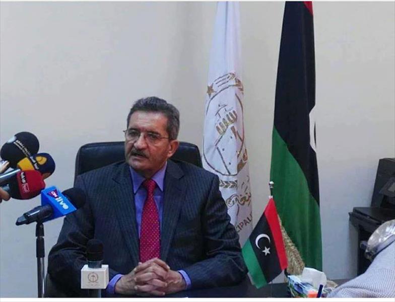 عبدالرحمن العبار يباشر مهامه عميدًا لبلدية بنغازي