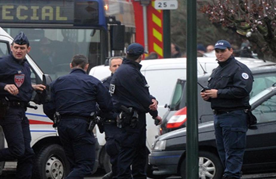 الشرطة الفرنسية تؤكد مقتل مطلق النار في حادثة شارع الشانزليزيه