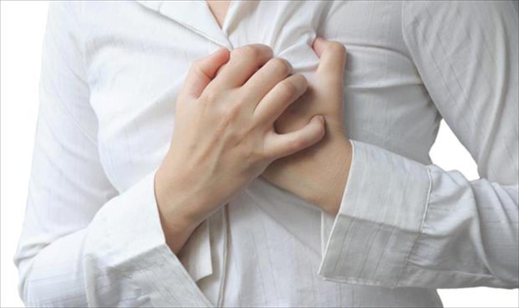 الهبات الساخنة خطر على قلب المرأة