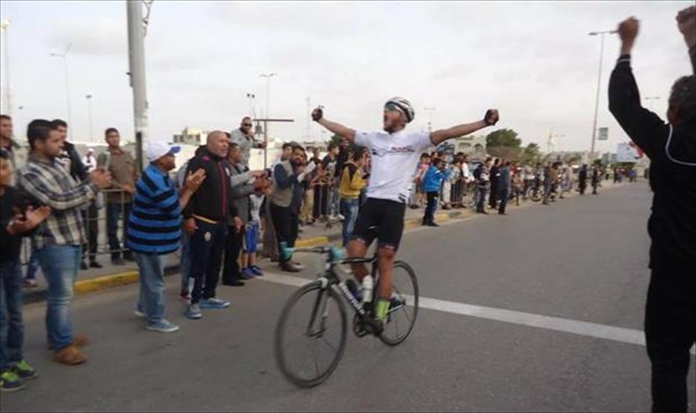 سباق «أبوسليم» في قبضة دراجي «المدينة»