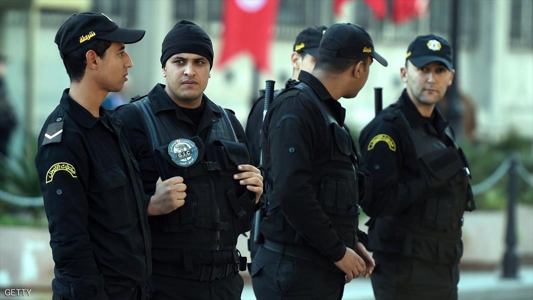 تونس: الإعدام لإرهابييْن وسجن آخرين 36 عامًا