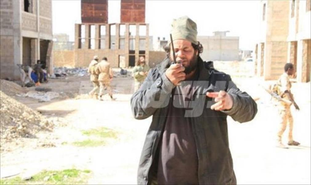 الحاسي: المدفعية تستهدف مواقع الإرهابيين بمحور الصابري في بنغازي