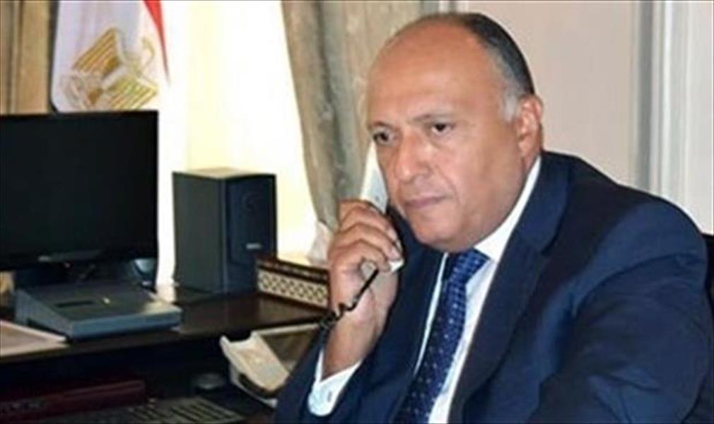وزير الخارجية المصري يبحث مع نظيره البريطاني نتائج لقاء «حفتر والسراج» بأبوظبي