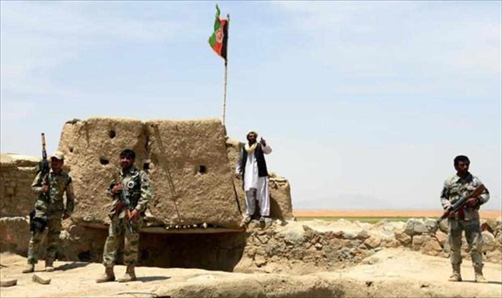 الجيش الباكستاني يقتل عشرات الجنود الأفغان