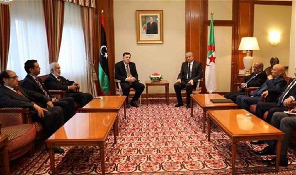 السراج وعبدالمالك سلال يبحثان استكمال الحل السياسي للأزمة الليبية