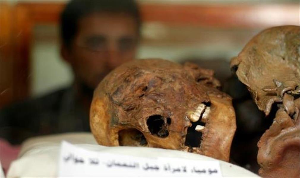 علماء آثار يمنيون يحاولون الحفاظ على مومياوات نادرة