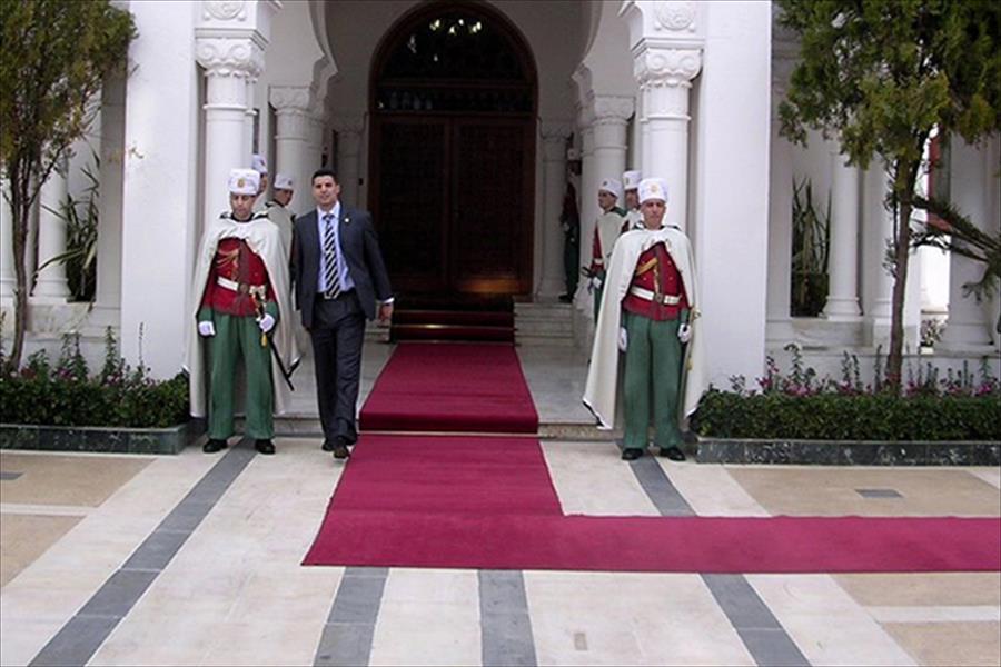الجزائر تخوض معركة دبلوماسية لإرساء مبادرة موحدة في ليبيا