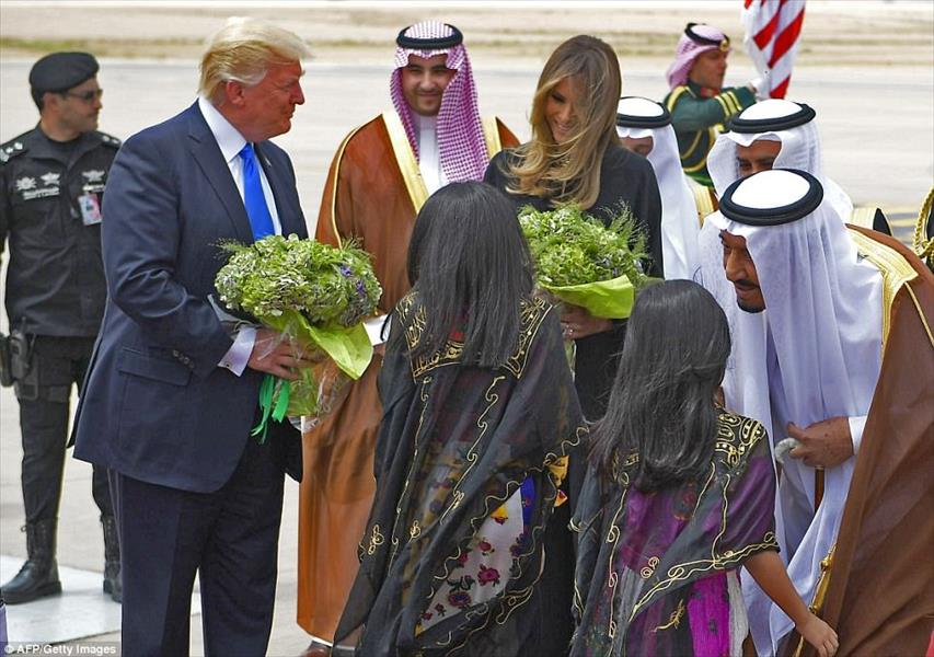 بالصور: السعودية تستقبل ترامب بـ«المدفعية والطائرات والأضواء»