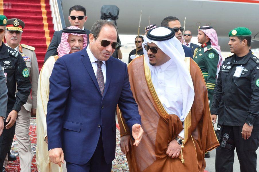 السيسي يصل الرياض للمشاركة في القمة الإسلامية الأميركية