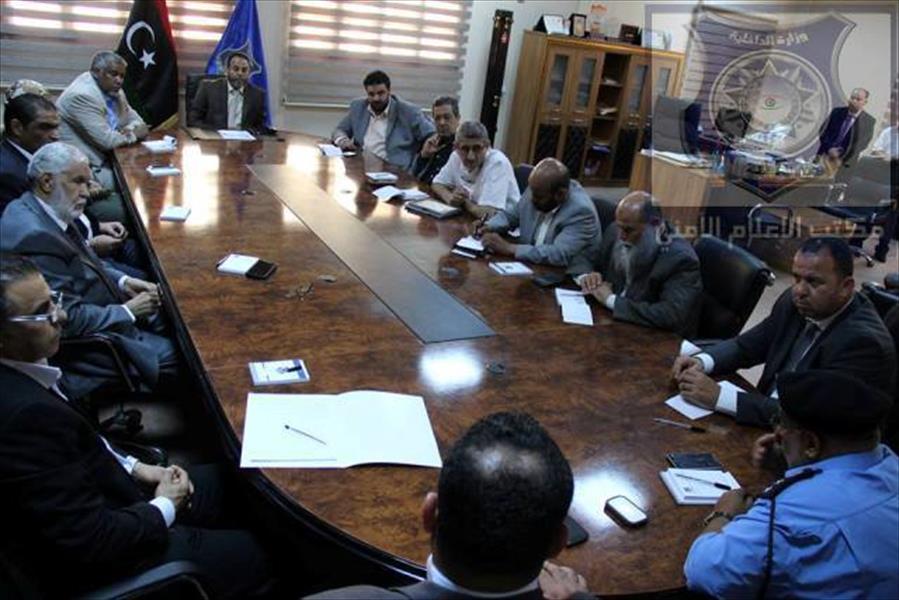اجتماع حكومي موسع في طرابلس لمتابعة الأوضاع الأمنية بالعاصمة