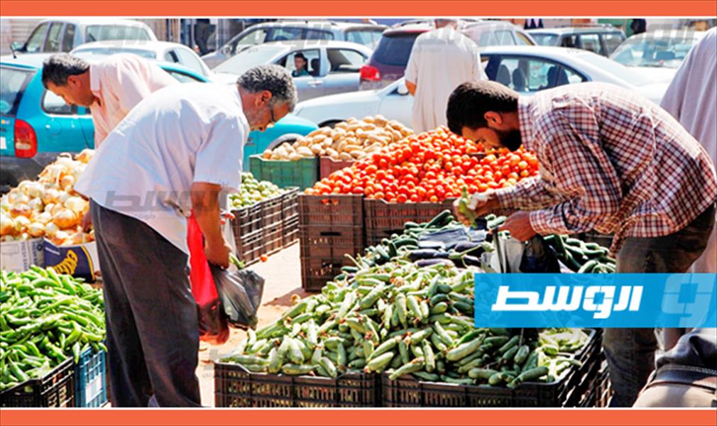 مراقبة اقتصاد بنغازي تحدد أسعار الخضراوات والفواكه 
