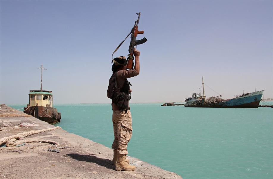 هجوم مسلح على ناقلة نفط بمضيق باب المندب قرب اليمن