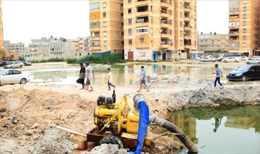 مصاعب تواجه صيانة المحطة الرئيسة لتصريف مياه عمارات السبخة ببنغازي