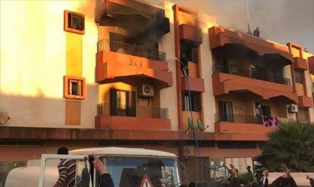 إخماد حريق شب بأحد المنازل في مدينة شحات