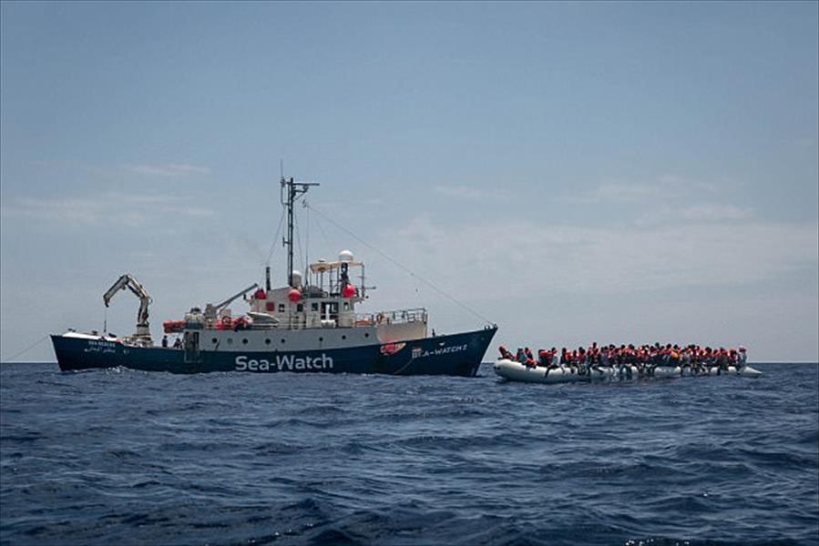 مدير أمن السواحل: منظمات إغاثة تدفع أموالاً لشبكات تهريب مهاجرين بليبيا