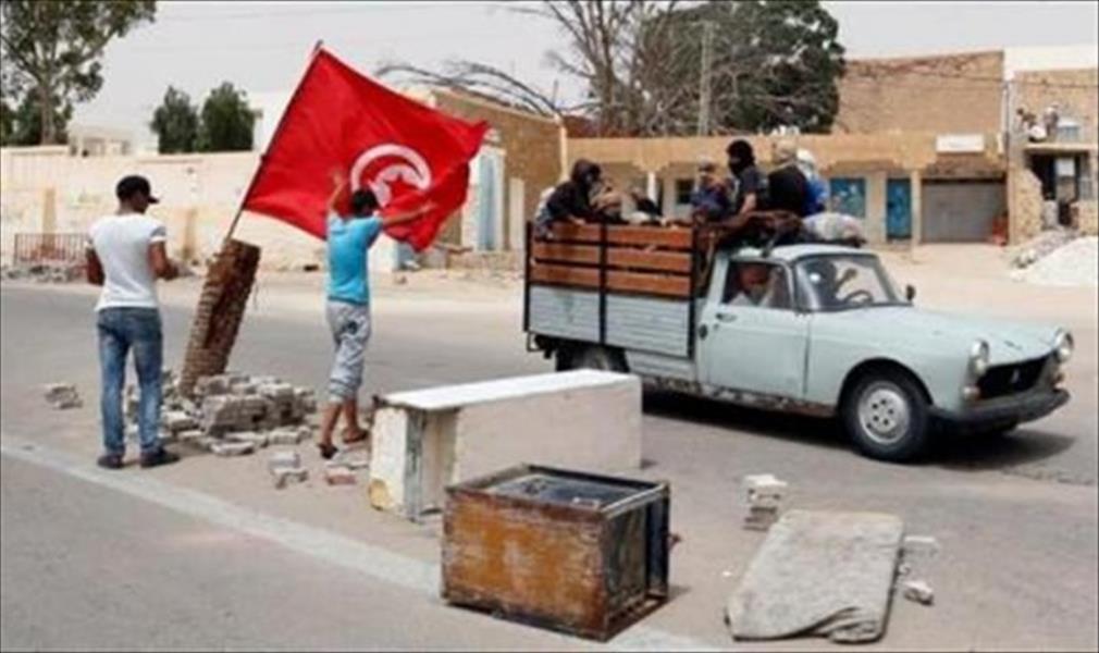 «التونسي للشغل» يقود مفاوضات مع الحكومة لإنهاء أزمة المدينة الغاضبة