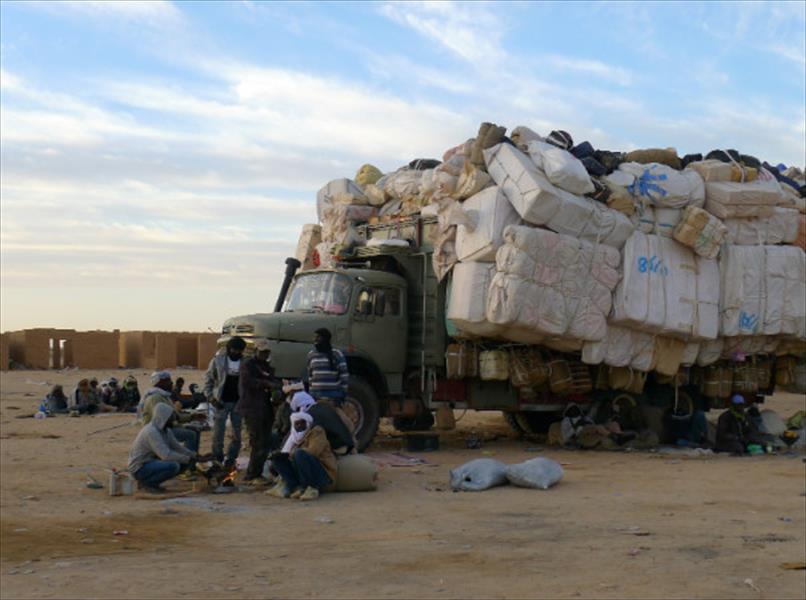 «هيرالد تريبيون»: ليبيا سوق كبير لتهريب كل شئ