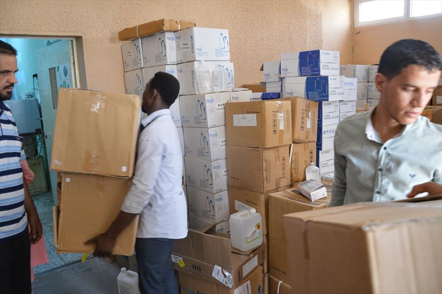 «السلام الخيرية» ترسل مساعدات إلى مركز سبها الطبي