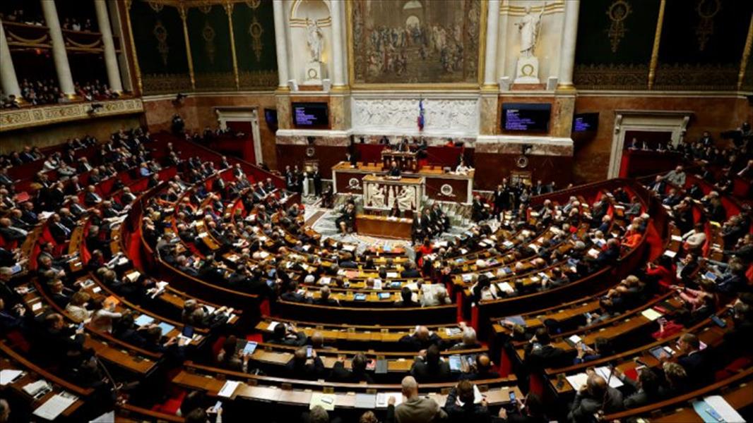 نواب من أصول مغربية وتونسية وجزائرية يحجزون مقاعدهم في البرلمان الفرنسي