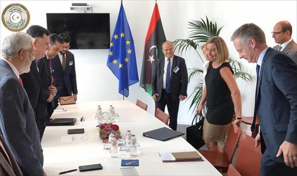 السراج وموغيريني يبحثان تأمين وحماية حدود ليبيا الجنوبية