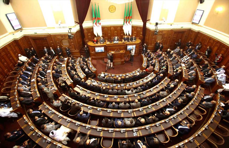 البرلمان الجزائري يصادق على «برنامج الحكومة»