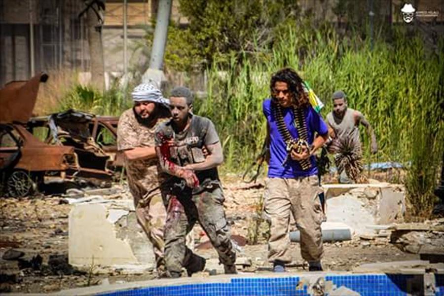 القوات البحرية تسيطر على سوق الحشيش ومواقع جديدة بمحور وسط البلاد في بنغازي
